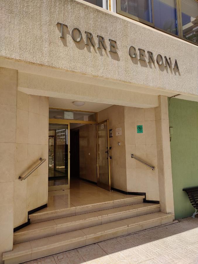 Gerona Sea View Apartments Бенидорм Экстерьер фото